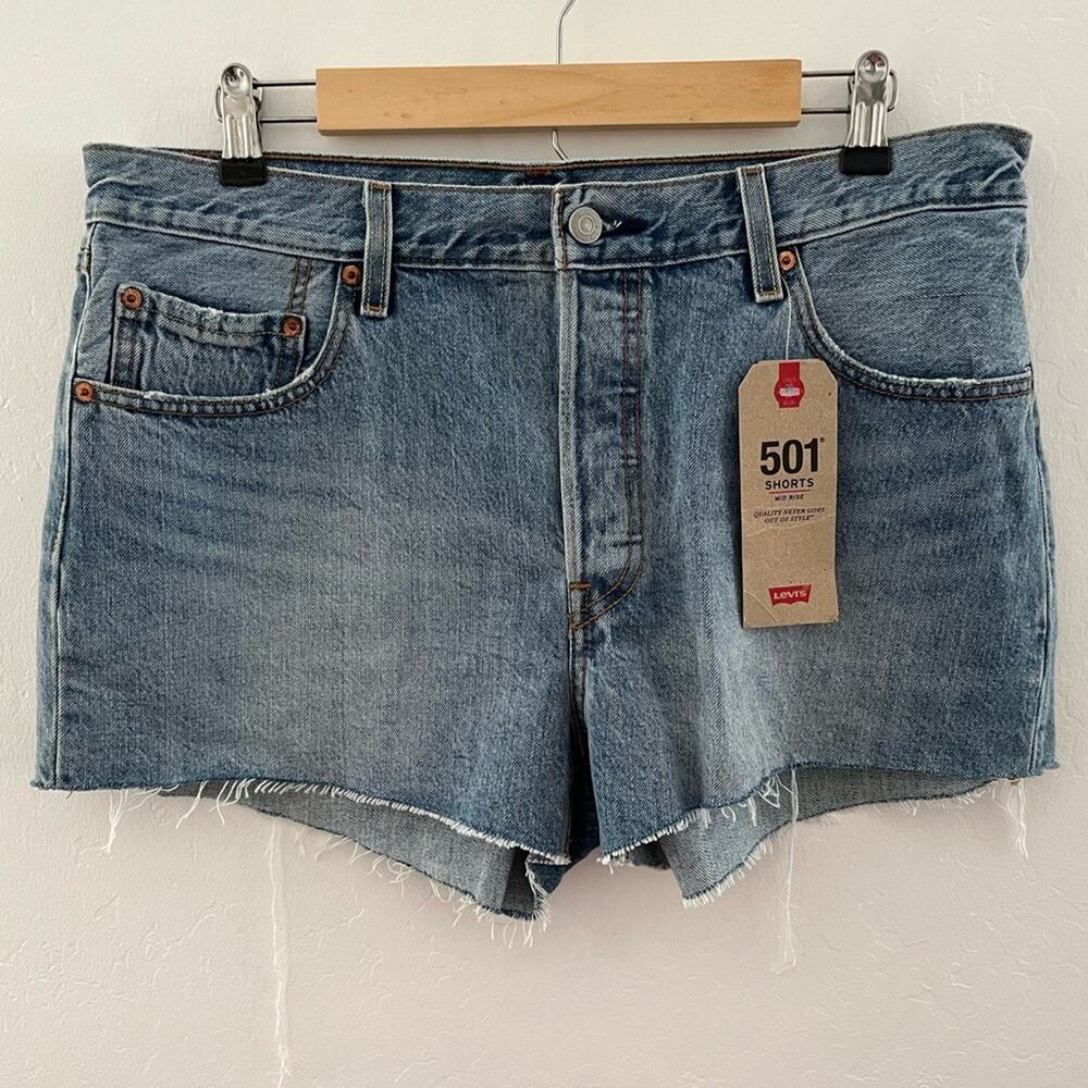 Levi's 501 Denim Shorts Women's Size 32 Button Fly Cut-Off Mid-Rise Frayed NWT